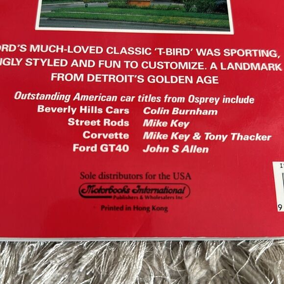 Ford T-Bird By Malcom Birkitt Osprey Automotive 128 Pages Filled With Photos - Picture 4 of 17